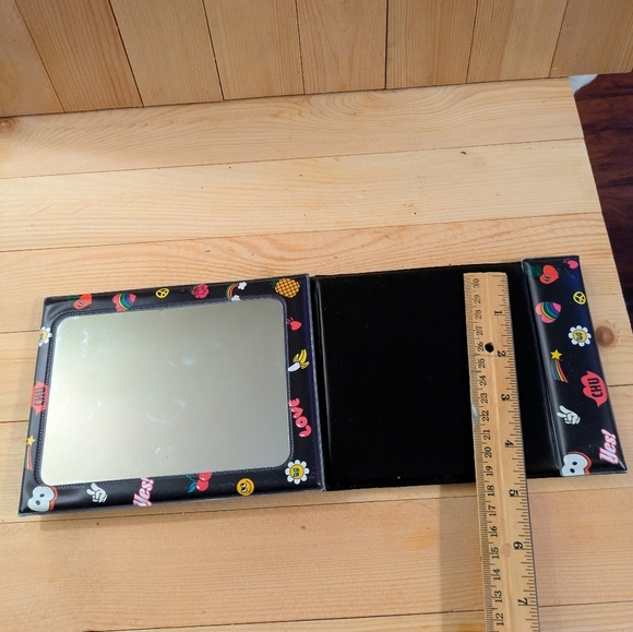 Colorful Folding Mirror with Fun Graphics - Picture 4 of 5
